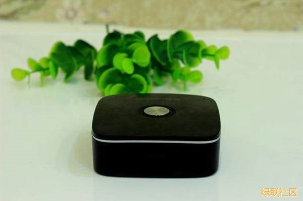 UGREENj9����վ����-Ʒ��������,����ѡj9����վ����
